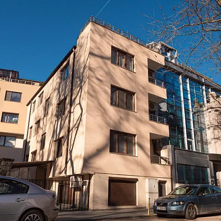 Cozy 1-bedroom 5 Min From The Várna