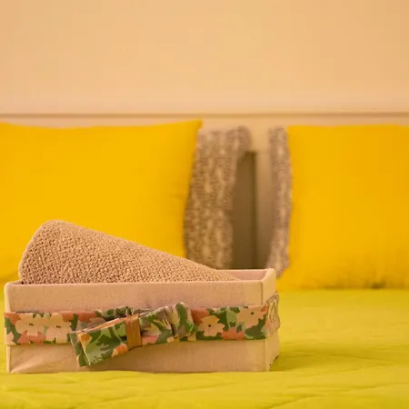Cozy 1-bedroom 5 Min From The ヴァルナ